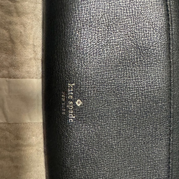 Like New Beautiful Kate Spade Wallet - Picture 7 of 8